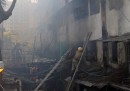 19 persone sono morte in un incendio a Calcutta