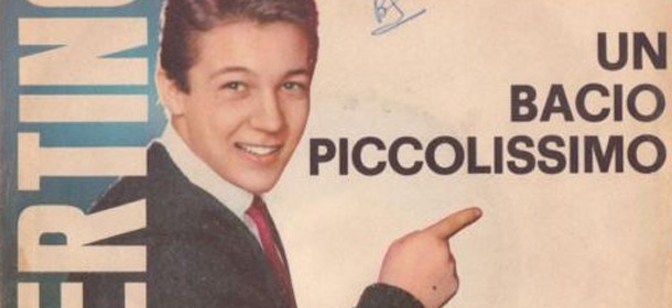 Un bacio piccolissimo