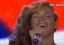 Beyoncé canta l'inno degli Stati Uniti dal vivo (davvero questa volta)