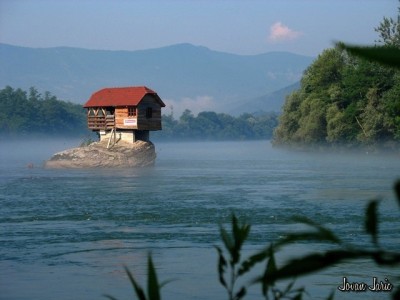 Fiume Drina