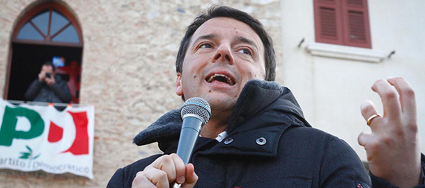 spada@Lapresse13/02/2012 Paderno Franciacorta,Brescia,Italia Matteo Renzi presenta a Paderno Franciacorta la candidatura di Umberto AmbrosoliNella foto : Matteo Renzi