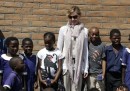 Il governo del Malawi contro Madonna