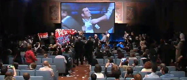 Il video di Yoani Sánchez a Perugia (con contestazione)