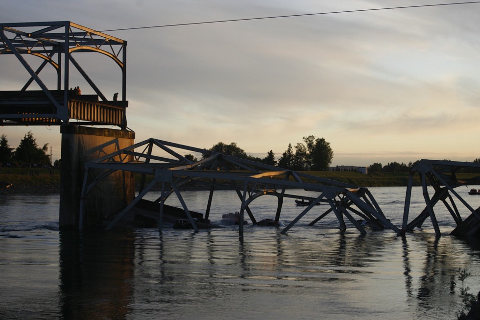 Ponte crollato nello Stato di Washington – I-5