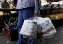 In Venezuela manca la carta igienica