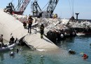 L'incidente al porto di Genova - Foto