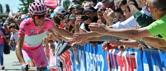 Gian Mattia D'Alberto / lapresse
26-05-2013 Riese Pio X
sport ciclismo
Giro d'Italia 2013
tappa ventuno Riese Pio X - Brescia
nella foto: Nibali Vincenzo (Ita) Astana, vincitore del Giro d'Italia

Gian Mattia D'Alberto / lapresse
26-05-2013 Riese Pio X
Giro d'Italia 2013
twenty-first stage Riese Pio X - Brescia
in the photo: Nibali Vincenzo (Ita) Astana, winner of the Giro d'Italia