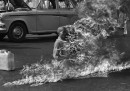 Le foto del "burning monk", 50 anni fa