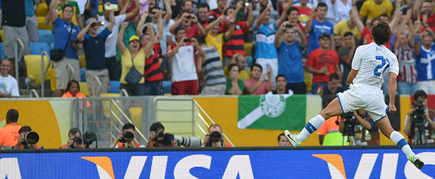 Italy's midfielder Andrea Pirlo celebrates after scoring against Mexico from a free kick during their FIFA Confederations Cup Brazil 2013 Group A football match, at the Maracana Stadium in Rio de Janeiro on June 16, 2013. AFP PHOTO / VINCENZO PINTO (Photo credit should read VINCENZO PINTO/AFP/Getty Images)