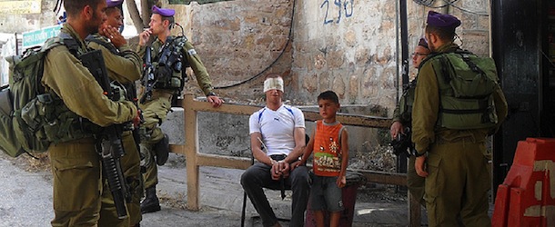 Il bambino palestinese di 5 anni fermato dall'esercito israeliano