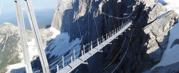 Il ponte sospeso sul Dachstein - foto