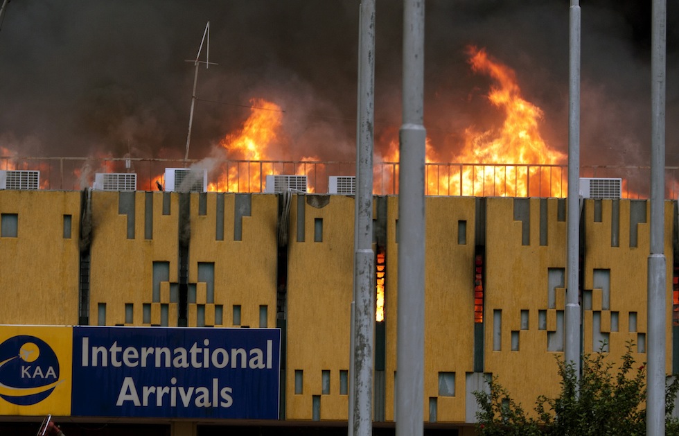 Incendio aeroporto Nairobi