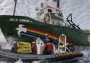 Russia, blitz guardia costiera su nave Greenpeace nell'Artico