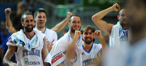 Italian players celebrate victory after their FIBA Eurobasket Group D qualification match Italy vs Turkey in Koper, on September 5, 2013. AFP PHOTO / ANDREJ ISAKOVIC (Photo credit should read ANDREJ ISAKOVIC/AFP/Getty Images)