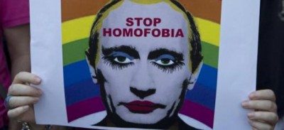 Russia, proposta nuova legge anti-gay: via figli a genitori omosessuali