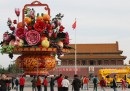 Il vaso enorme di piazza Tiananmen – foto