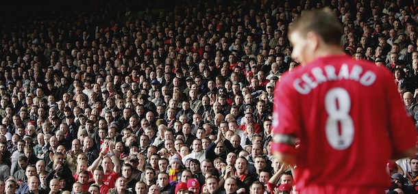 LIVERPOOL, UNITED KINGDOM &#8211; DECEMBER 03: Stephen Gerrard of Liverpool in front of the crowd during the Barclays Premiership match between Liverpool and Wigan Athletic at Anfield on December 3, 2005 in Liverpool, England. (Photo by Ross Kinnaird/Getty Images)
