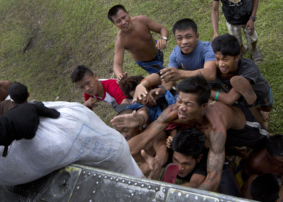 I soccorsi nelle Filippine