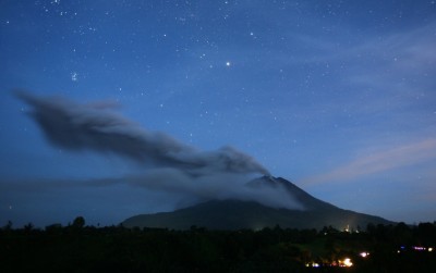 Monte Sinabung, Sumatra settentrionale, Indonesia