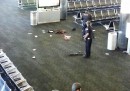Assalto aeroporto Los Angeles