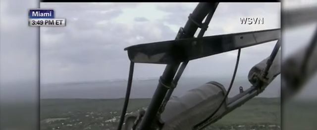 Un uomo è caduto in mare da un aereo, in volo vicino Miami