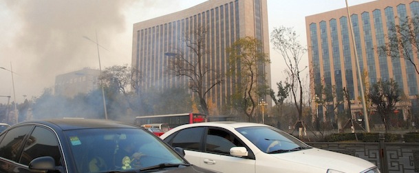 (131106) &#8212; TAIYUAN, Nov. 6, 2013 (Xinhua) &#8212; Photo taken on Nov. 6, 2013 shows the accident site after explosions on the Yingze Street in Taiyuan, capital of north China&#8217; Shanxi Province, Nov. 6, 2013. One person was killed and eight others were injured after explosions occurred on Wednesday morning in front of the office building of the Shanxi Provincial Committee of the Communist Party of China. (Xinhua/Liu Guoliang) (ry)
