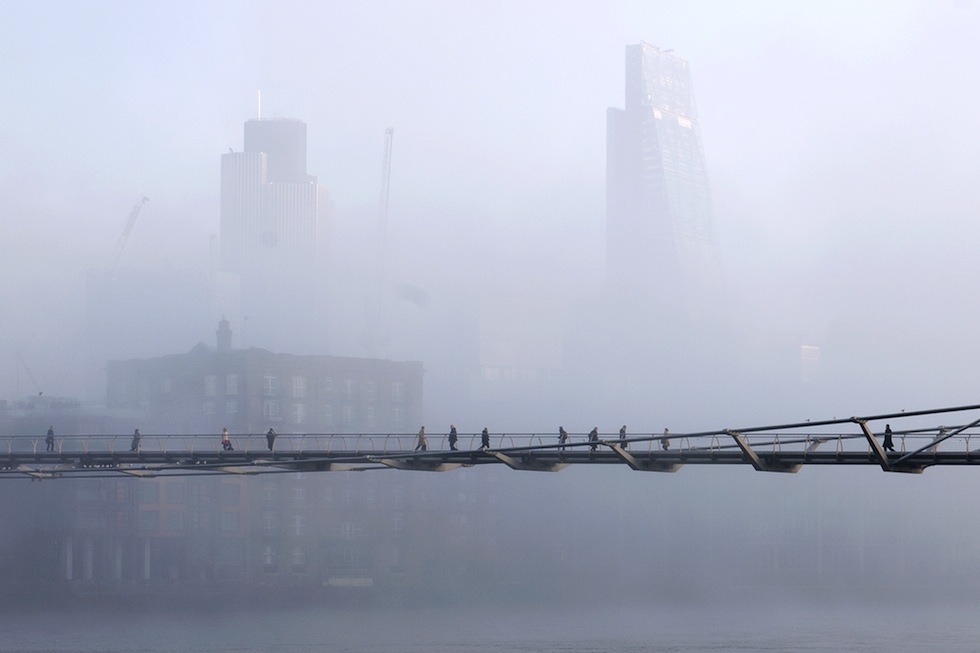 Londra nebbia