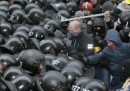 Un altro giorno di proteste in Ucraina