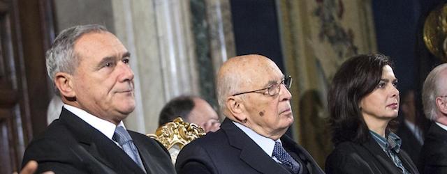 La lettera di Napolitano contro i decreti legge con dentro qualsiasi cosa