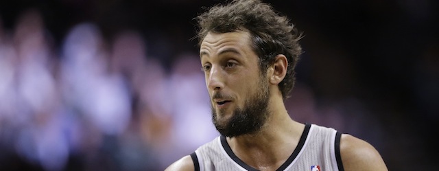 San Antonio Spurs' Marco Belinelli (3), of Italy, during the second half of an NBA basketball game against the Cleveland Cavaliers, Saturday, Nov. 23, 2013, in San Antonio. San Antonio won 126-96. (AP Photo/Eric Gay)