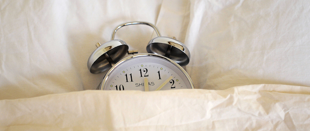 Picture taken on October 29, 2010 in Paris of an alarm clock, as Europe moved to winter time at 0100 GMT on October 31, when clocks move back one hour. Clocks change in North America on November 7. AFP PHOTO / JEFF PACHOUD (Photo credit should read JEFF PACHOUD/AFP/Getty Images)