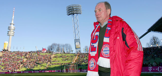 MUNICH, GERMANY - FEBURARY 5: Uli Hoeness, Manager of Bayern before The Bundesliga match between FC Bayern Munich and 04 Bayer Leverkusen at The Olympic Stadium on Feburary 5, 2005 in Munich, Germany. (Photo by Stuart Franklin/Getty Images)