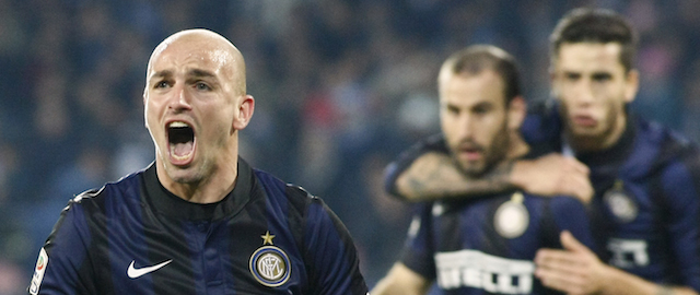 Inter Milan's Argentinian midfielder Esteban Cambiasso celebrates after scoring during the Italian Serie A football match SSC Napoli vs Inter Milan in San Paolo Stadium on December 15, 2013 in Naples. 
AFP PHOTO/CARLO HERMANN (Photo credit should read CARLO HERMANN/AFP/Getty Images)