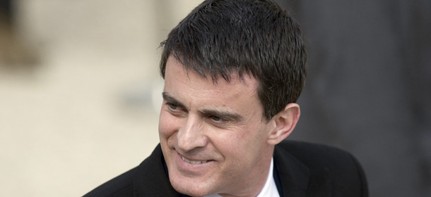 French Interior Minister Manuel Valls smiles as he leaves the Elysee Palace on March 26, 2014, in Paris, after the weekly cabinet meeting. AFP PHOTO / ALAIN JOCARD (Photo credit should read ALAIN JOCARD/AFP/Getty Images)