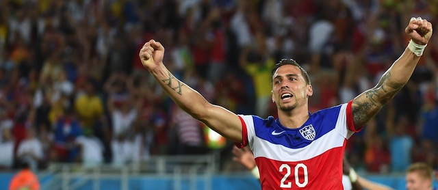 US defender Geoff Cameron celebrates after US defender John Brooks scored during a Group G football match between Ghana and US at the Dunas Arena in Natal during the 2014 FIFA World Cup on June 16, 2014. AFP PHOTO / EMMANUEL DUNAND