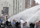 Il sindaco di Londra si lascerà colpire da un cannone ad acqua 