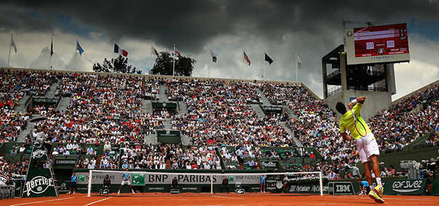 Lo stadio Suzanne Lenglen durante la partita tra il croato Marin Cilic e il serbo Novak Djokovic, 30 maggio 2014.
(Clive Brunskill/Getty Images)