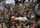 I funerali per il ragazzo palestinese ucciso