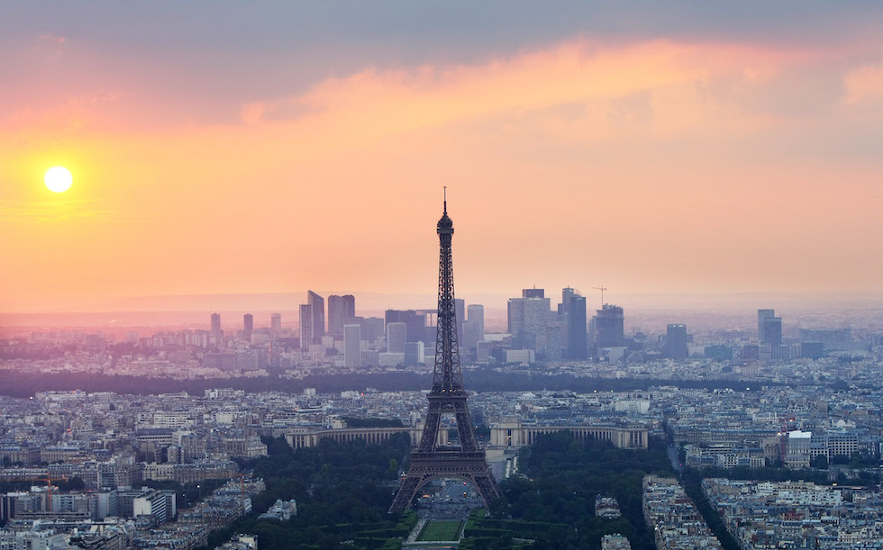2 - Torre Eiffel, Parigi, Francia