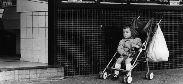 16th September 1977: A young child sits in her pushchair outside a shop in Blackfriars, waiting for her mother who is inside. (Photo by Evening Standard/Getty Images)