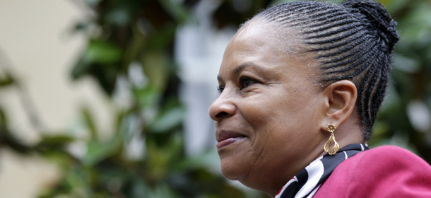 French Justice Minister Christiane Taubira arrives at the Hotel Matignon in Paris to attend a cabinet meeting on July 10, 2014. AFP PHOTO /KENZO TRIBOUILLARD (Photo credit should read KENZO TRIBOUILLARD/AFP/Getty Images)