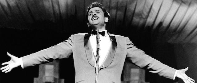 Domenico Modugno canta Piove al Festival di Sanremo, nel 1959
(La presse)