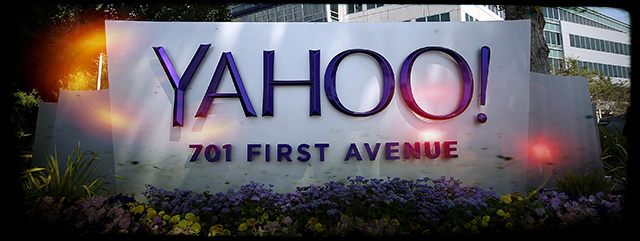 Gli Stati Uniti minacciarono Yahoo affinché consegnasse i dati degli utenti alla NSA
