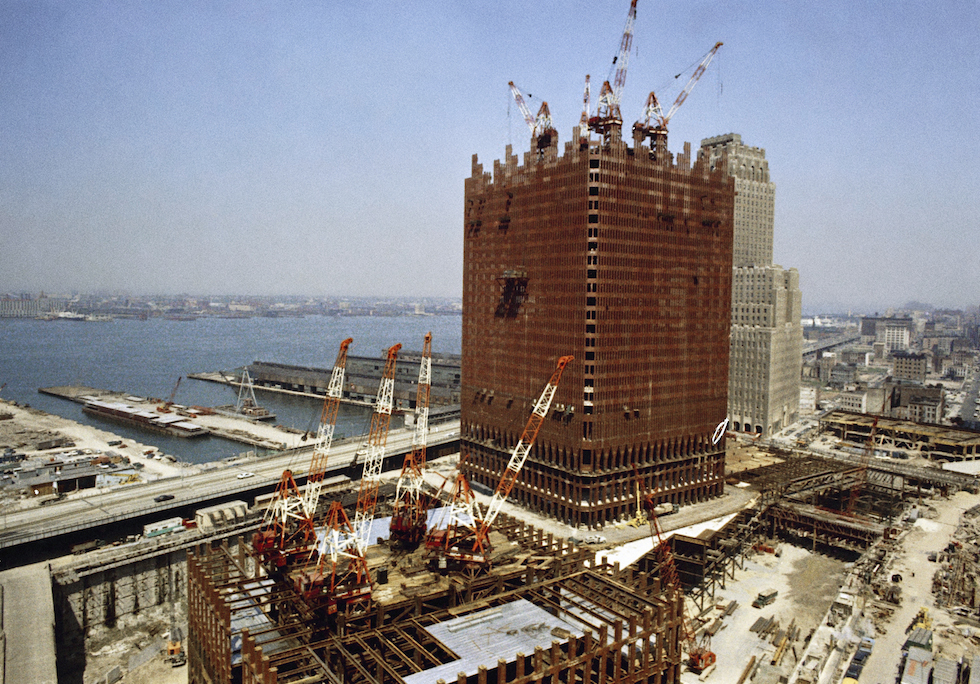 Il World Trade Center in costruzione