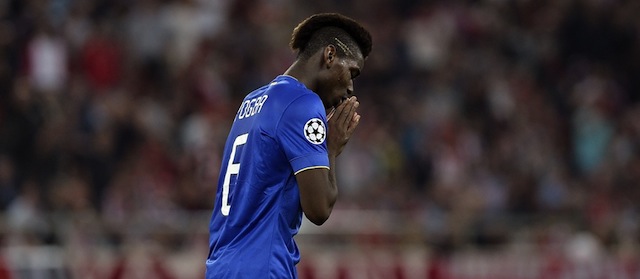 Il centrocampista della Juventus Paul Pogba durante una fase della partita (LOUISA GOULIAMAKI/AFP/Getty Images)