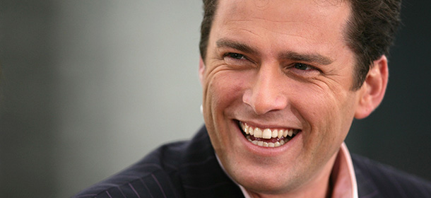 Un anno in tv con lo stesso abito