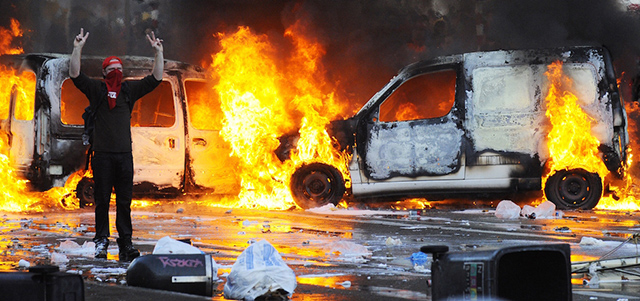 Gli scontri a Bruxelles