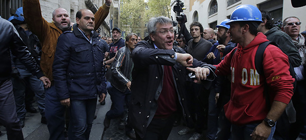 Foto Vincenzo Livieri - LaPresse
29-10-2014 Roma, Italia
news
Manifestazione degli operai di Terni , Marcianise e Livorno. Nella foto Maurizio Landini
Vincenzo Livieri - LaPresse
29-10-2014 Rome, Italy
news
Demonstration of Terni, Livorno and Marcianise workers. In the pic Maurizio Landini