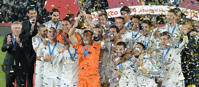 Il Real Madrid festeggia la vittoria della Coppa del mondo per club.
(FADEL SENNA/AFP/Getty Images)