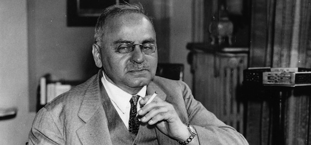 Dr Alfred Adler (1870-1937), Austrian physician and psychiatrist. (Photo by Hulton Archive/Getty Images)